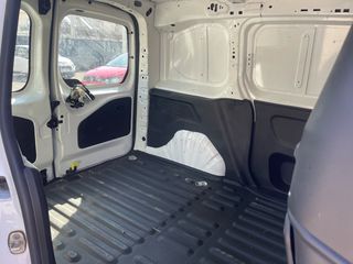Opel Combo 2022 CDTI DIESEL 1.6-thumb-7