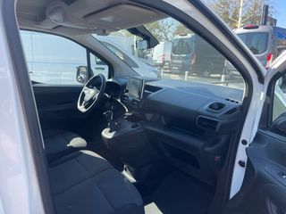 Opel Combo 2022 CDTI DIESEL 1.6-thumb-8
