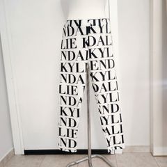 KENDALL + KYLIE Λευκό/Μαύρο Κολάν με Logo – XL (42) – Καινούριο
