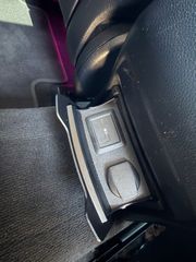 Mercedes-Benz GLC 200 2020 D-thumb-20