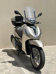 Piaggio Beverly 400 2023 Top box-thumb-6