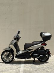 Piaggio Beverly 400 2023 Top box-thumb-7