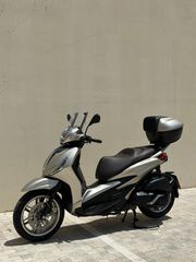 Piaggio Beverly 400 2023 Top box-thumb-9