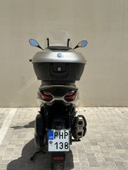 Piaggio Beverly 400 2023 Top box-thumb-10