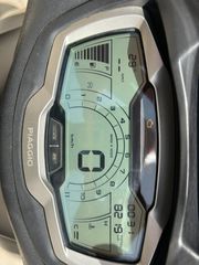 Piaggio Beverly 400 2023 Top box-thumb-13