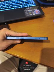 iPhone 13-thumb-4