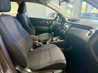 Nissan Qashqai 2015-thumb-13