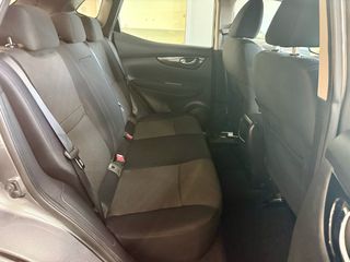 Nissan Qashqai 2015-thumb-14