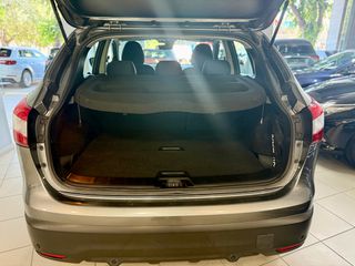 Nissan Qashqai 2015-thumb-17