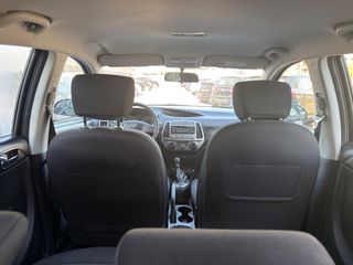 Hyundai i 20 2013 1200CC-FACE LIFT-bookservise-thumb-8
