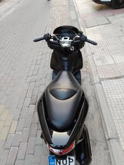 Honda PCX 125 2011-thumb-9