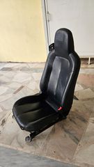 Πωλείται κάθισμα συνοδηγού από mzda mx5 nc