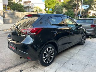 Mazda 2 2017 1.5 SKYACTIV TECHNOLOGY-thumb-4