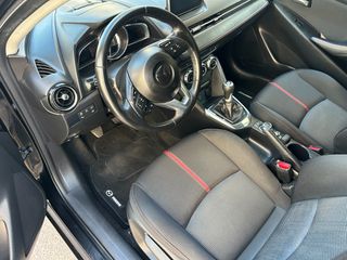 Mazda 2 2017 1.5 SKYACTIV TECHNOLOGY-thumb-12