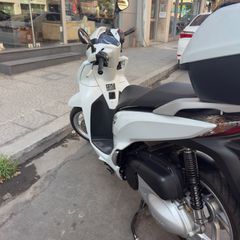 Honda SH 300i 2016 TOP BOX ΣΑΝ ΚΑΙΝΟΥΡΓΙΟ-thumb-3
