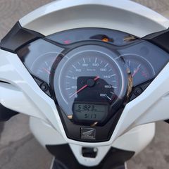 Honda SH 300i 2016 TOP BOX ΣΑΝ ΚΑΙΝΟΥΡΓΙΟ-thumb-5