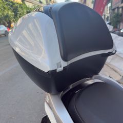 Honda SH 300i 2016 TOP BOX ΣΑΝ ΚΑΙΝΟΥΡΓΙΟ-thumb-9