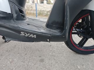 Sym HD2 200 2013 HD2 200-thumb-7