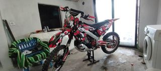 Honda CR 250R 1999 ME03 CR 250 R-thumb-1