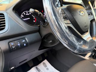 Hyundai i 20 2018 PREMIUM EDITION! PANORAMA, NAVI-thumb-37