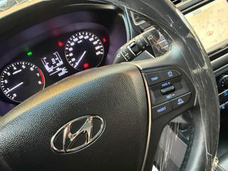 Hyundai i 20 2018 PREMIUM EDITION! PANORAMA, NAVI-thumb-39
