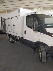 Παγωτατζίδικο Iveco 2020 ΔΙΠΛΟ ΤΡΟΧΟ ΜΕ ΕΡΑΣΙΤΕΧΝΙΚΟ ΔΙΠΛΩΜΑ ΧΩΡΙΣ ΤΑΧΟΓΡΑΦΟ