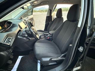 Peugeot 308 2018-thumb-11