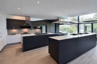 Intrahome Toscana Studio 4 χρώμα Λακέ Γκρι Σκούρο έπιπλα κουζίνας 10 Μέτρα συνολικα τρέχον μέτρα Intrahome-65650000