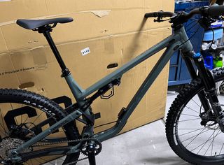 Downhill - Enduro - Trail Commencal 2023