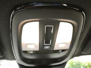 Volvo XC40 2022 Recharge Inscription-thumb-19