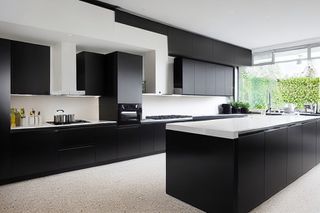 Intrahome Harmony Home 4 χρώμα Λακέ Μαύρο Ματ έπιπλα κουζίνας 10 Μέτρα συνολικα τρέχον μέτρα Intrahome-65650187