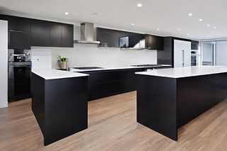 Intrahome Nova Art 4 χρώμα Νησί Μαύρο & Λευκό Περίμετρος έπιπλα κουζίνας 10 Μέτρα συνολικα τρέχον μέτρα Intrahome-65650237