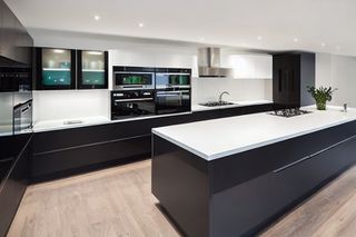 Intrahome Matrix Studio 3 χρώμα Λακέ Εκρού Ματ έπιπλα κουζίνας 10 Μέτρα συνολικα τρέχον μέτρα Intrahome-65650520