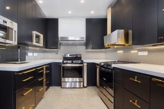 Intrahome Matrix Select 3 χρώμα Χρυσό & Σκούρο Γκρι έπιπλα κουζίνας 10 Μέτρα συνολικα τρέχον μέτρα Intrahome-65650523