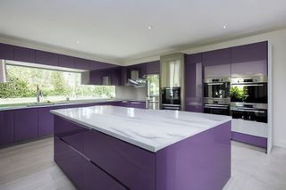 Intrahome Bella Select 3 χρώμα Λακέ Λεβάντα έπιπλα κουζίνας 10 Μέτρα συνολικα τρέχον μέτρα Intrahome-65650583