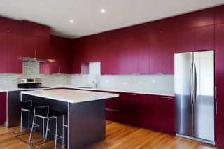 Intrahome Delphi Modern 3 χρώμα Λακέ Μπορντό έπιπλα κουζίνας 10 Μέτρα συνολικα τρέχον μέτρα Intrahome-65650764