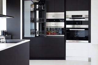 Intrahome Nefeli Select 3 χρώμα Μαύρο Μεταλλικό Ματ έπιπλα κουζίνας 10 Μέτρα συνολικα τρέχον μέτρα Intrahome-65650843
