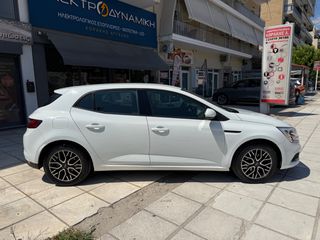 Renault Megane 2018 ΑΡΙΣΤΗ ΚΑΤΑΣΤΑΣΗ-BOOK SERVICE-110PS-thumb-9