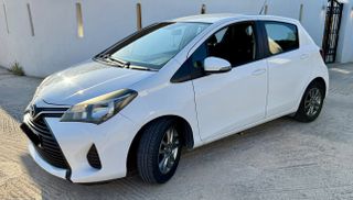 Toyota Yaris 2016