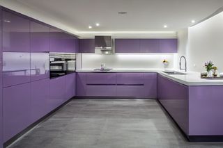 Intrahome Helios Select 3 χρώμα Λακέ Λεβάντα έπιπλα κουζίνας 10 Μέτρα συνολικα τρέχον μέτρα Intrahome-65650943