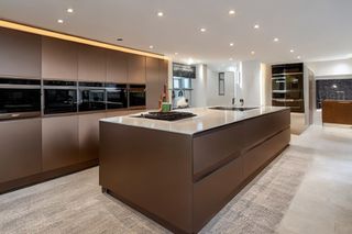 Intrahome Venezia Studio 3 χρώμα Βουρτσιστό Χάλκινο έπιπλα κουζίνας 10 Μέτρα συνολικα τρέχον μέτρα Intrahome-65651040