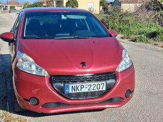 Peugeot 208 2013