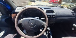 Renault Clio 2005 1.4 16V DYNAMIQUE-thumb-3