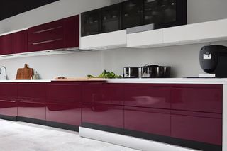 Intrahome Nova Lux 3 χρώμα Λακέ Μπορντό έπιπλα κουζίνας 10 Μέτρα συνολικα τρέχον μέτρα Intrahome-65651233