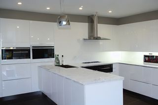 Intrahome Milano Select 3 χρώμα Λακέ Λευκό Γυαλιστερό έπιπλα κουζίνας 10 Μέτρα συνολικα τρέχον μέτρα Intrahome-65651423