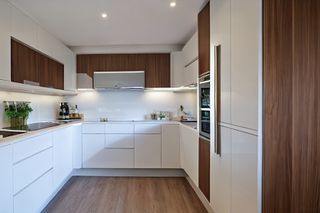 Intrahome Vertex Concept 2 χρώμα Καπλαμάς Σημύδα έπιπλα κουζίνας 10 Μέτρα συνολικα τρέχον μέτρα Intrahome-65651541
