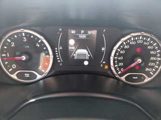Jeep Renegade 2020 MJET 120hp Longitube DDCT 2020 1600cc Diesel-thumb-32