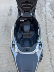 Piaggio Beverly 300 2018 BEVERLY 300 S-thumb-15