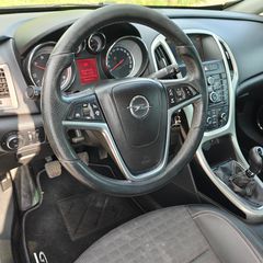 Opel Astra 2014 GTC 1700-thumb-5