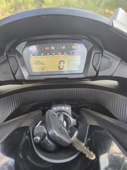 Honda Integra 750 2014-thumb-24